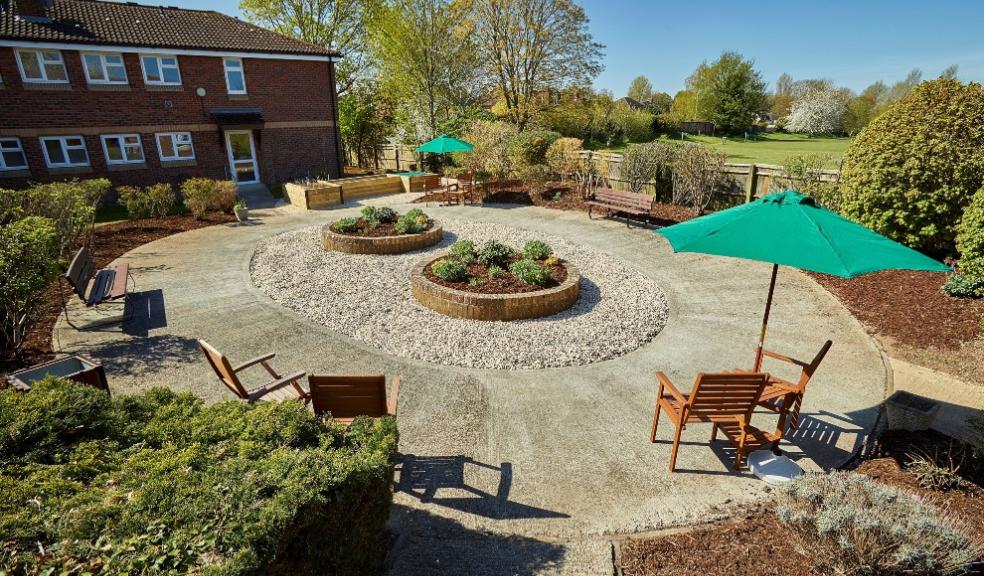 A similar Sovereign garden makeover, Aspire, YCYC, April 2021