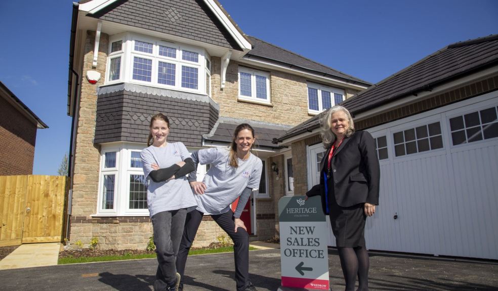 Devon housebuilder donates to local dance group