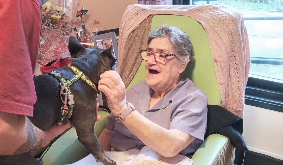 Dudley with resident Lucy Moore Dudley with resident Lucy Moore
