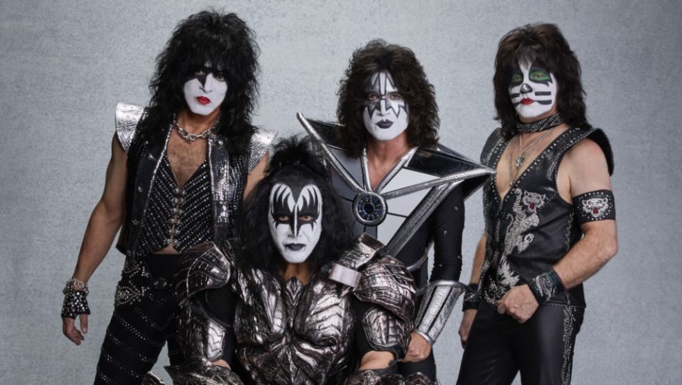 Kiss