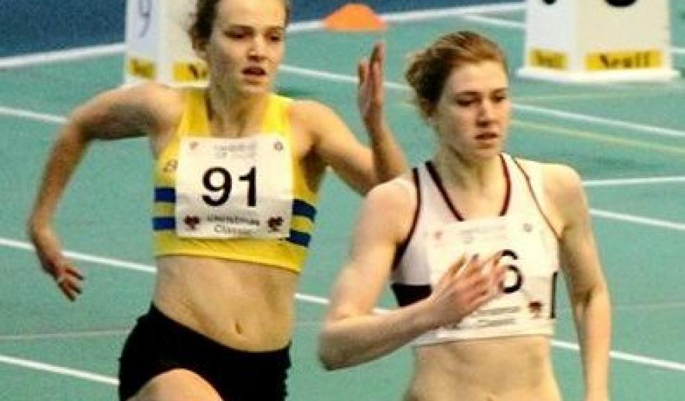 Miranda Hardacre (front) earns Welsh athletics honour