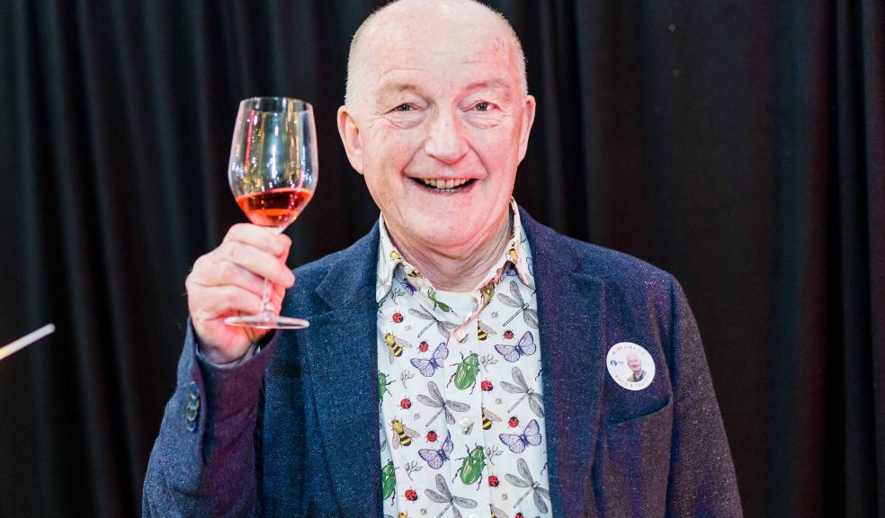 Oz Clarke OBE. Oz Clarke OBE.