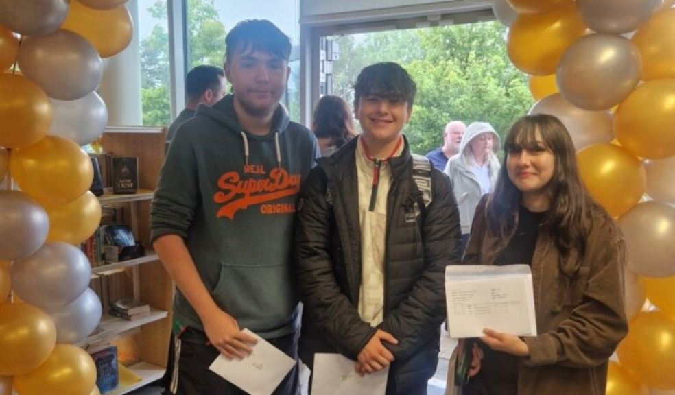 Tor Bridge students. Photo: Ted Wragg Trust.
