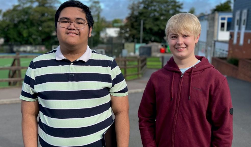 Vladimir Beligolo and Sam Farmer