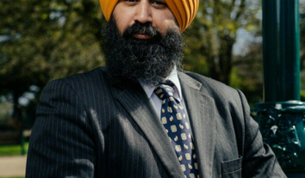 Cllr Chaz Singh