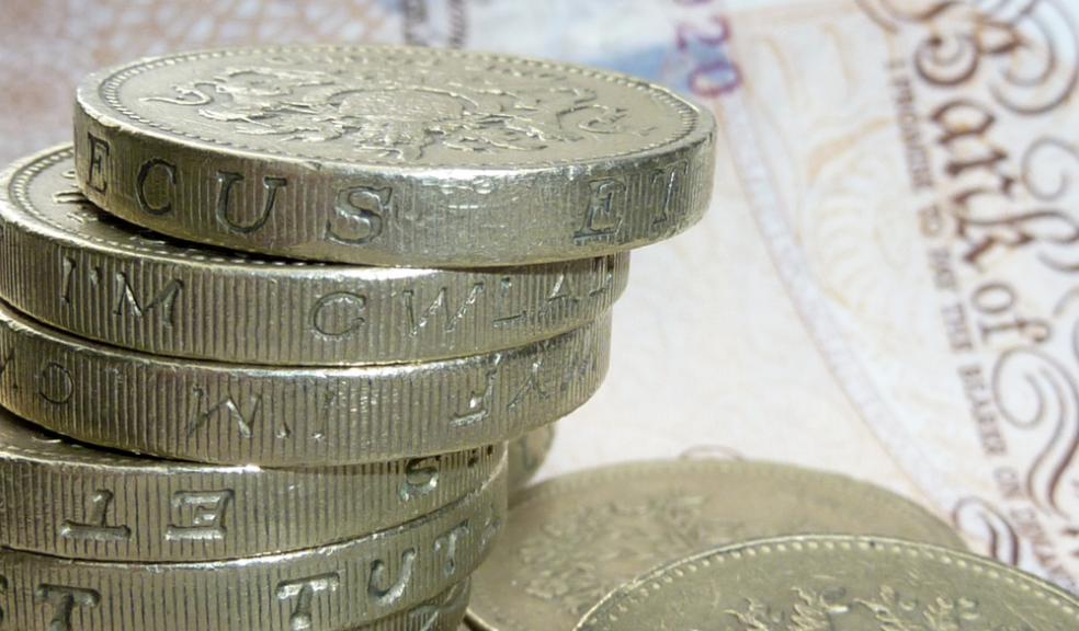 Bank of England maintains interest rates at 0.5%