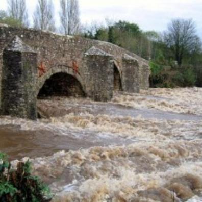 Historic Bickleigh Bridge to reopen earlier than planned